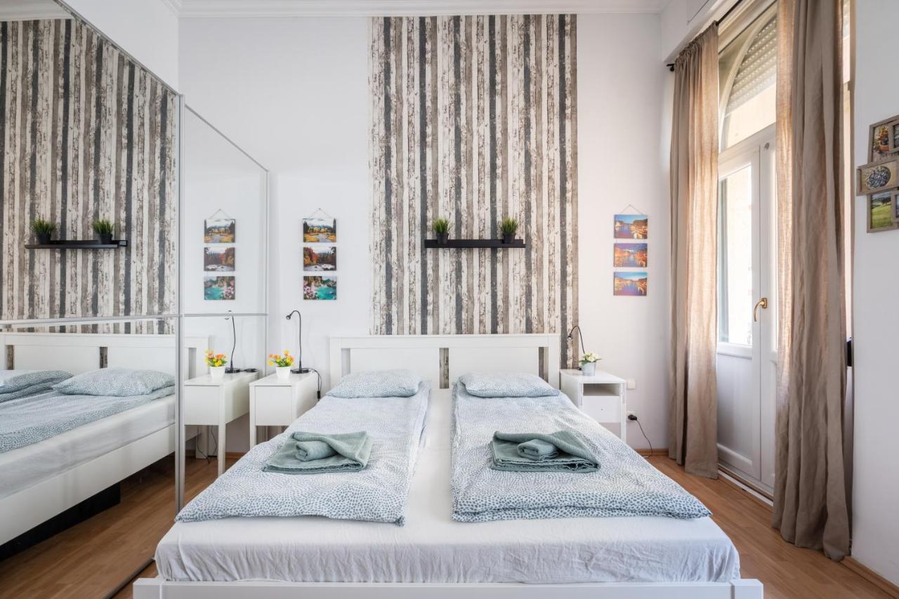 K10- Boutique Apartments, Best Location. By Bqa Budapest Bagian luar foto