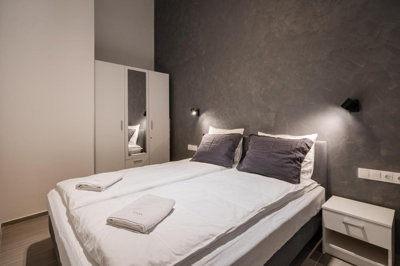 K10 - Kazinczy Street Heritage Suite - Best Location By Bqa Budapest Bagian luar foto